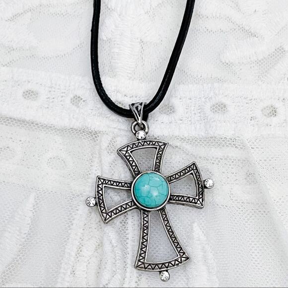 Cross Pendant Southwestern Turquoise Necklace - Picture 2 of 8